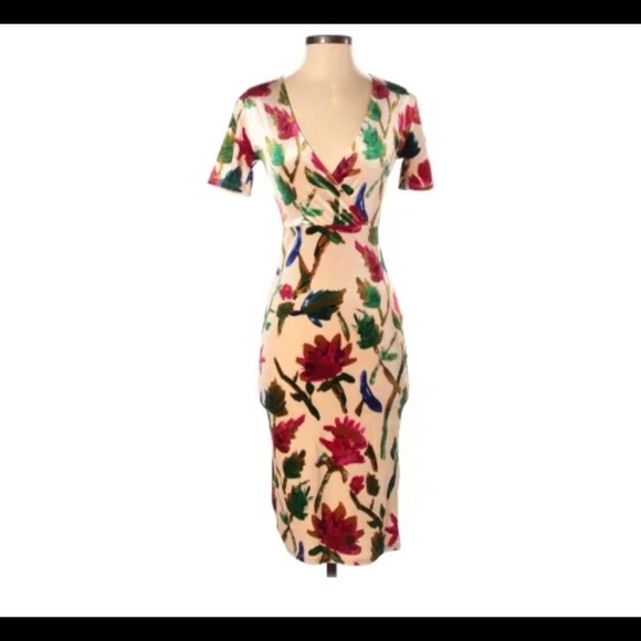 Zara Dresses & Skirts - Zara floral dress